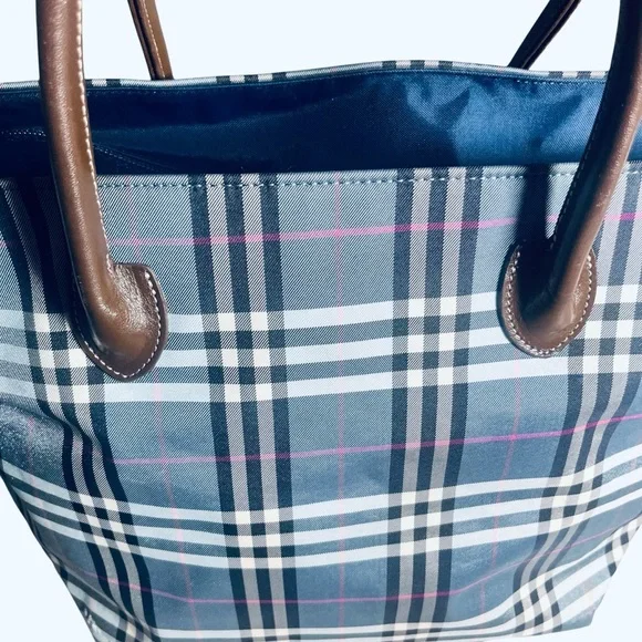 Burberry Blue Label Vintage Plaid Tote Bag – Rare Burberry Japan Line - Picture 6 of 16